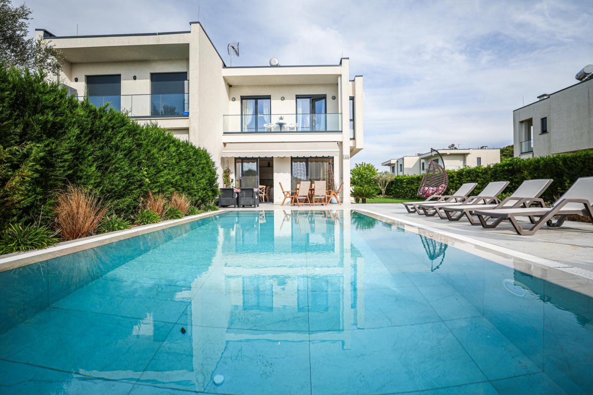 Vila 29 Valamar Durrës Exteriör bild